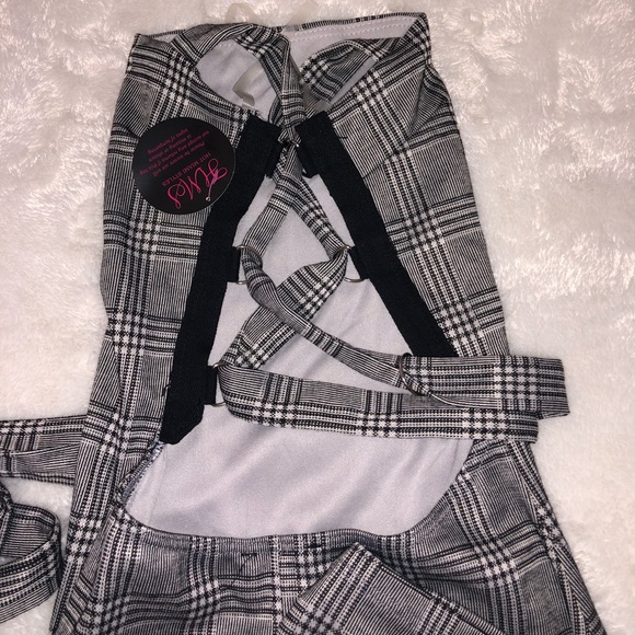 Dress - Picture 4 of 6